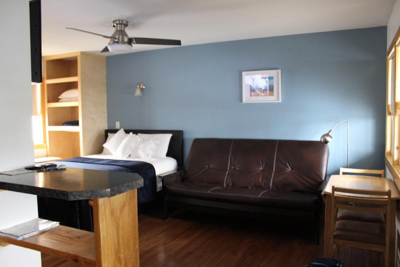 Lakes Inn Detroit Lakes Eksteriør bilde